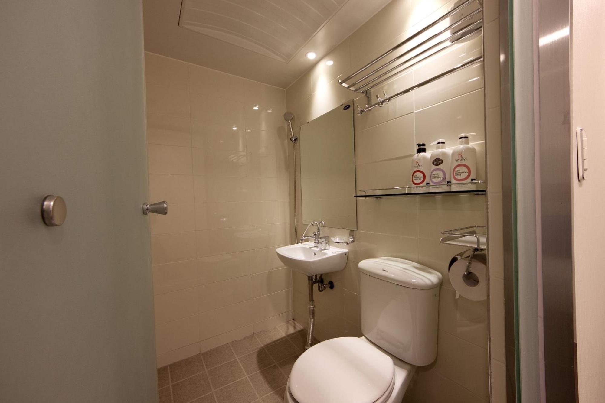 K-Guesthouse Myeongdong 1 Seoul Phòng bức ảnh